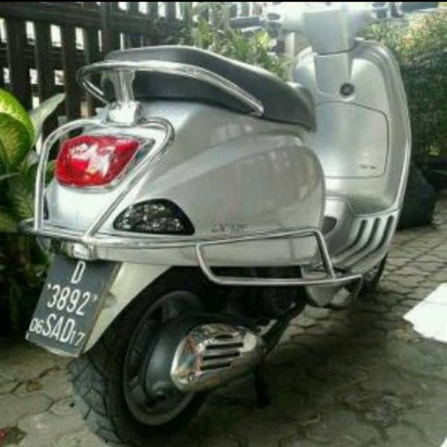 Aksesoris Crash Bar/Crashbar/Pelindung Body/Vespa Lx S 125 iget Lxv