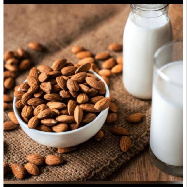 

Kacang Almond Panggang
