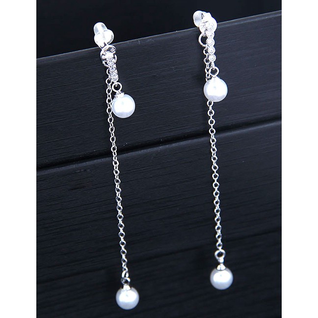 LRC Anting Tusuk Fashion Silver 925 Silver Needle Copper Pearl Stud Earrings A58929