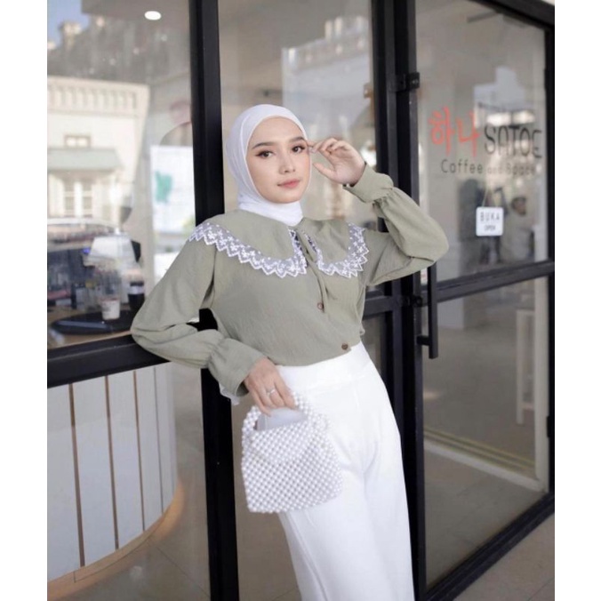 BIANA BLOUSE / KEMEJA BLOUSE RENDA / BLOUSE TANGAN LONCENG / RENDA BLOUSE