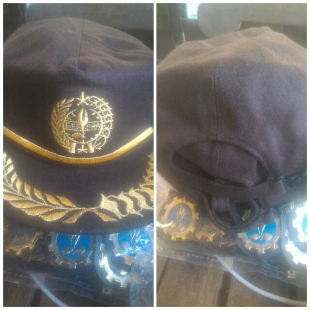 Topi pembina pramuka