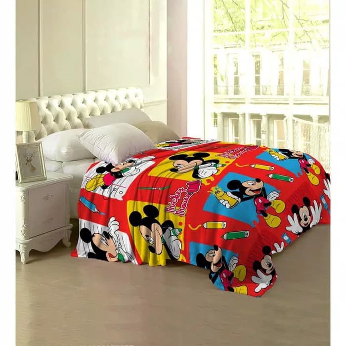 | Selimut Bulu Polos Uk / Ada Lis / 750Grm / Include Tas Ev595 Se AV850  / Karakter / Mickey - Bon