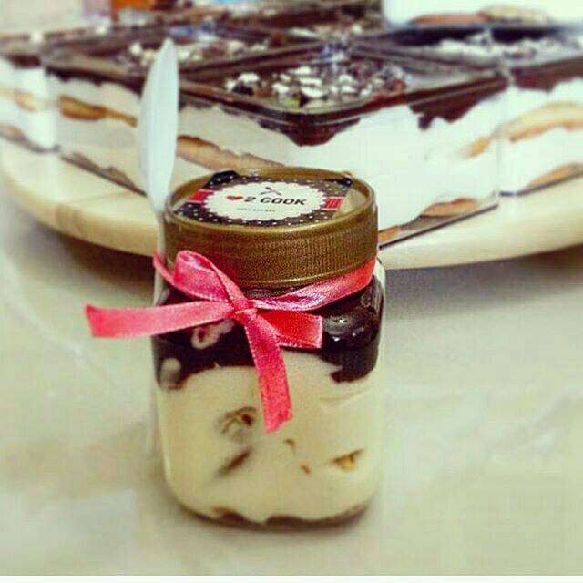 

Eclair cake in jar