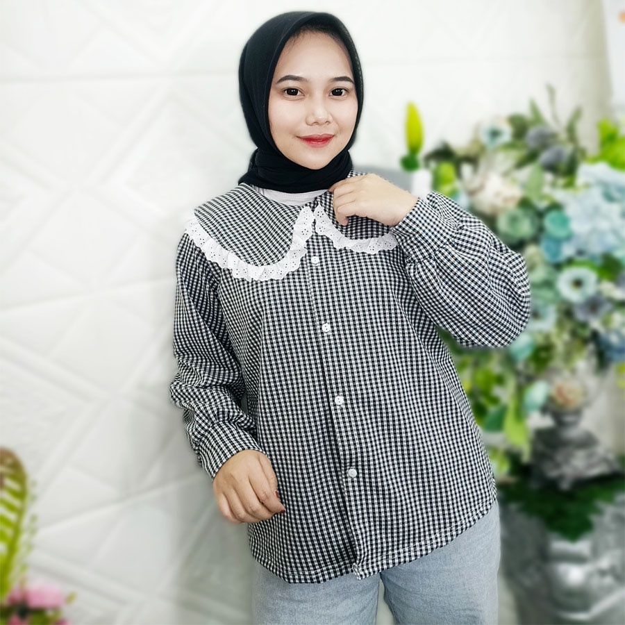 CARLINA – Rania Blouse Kotak Mix Renda Bordir Kerah Kemeja Wanita