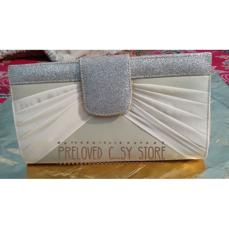 tas pesta yongki komaladi