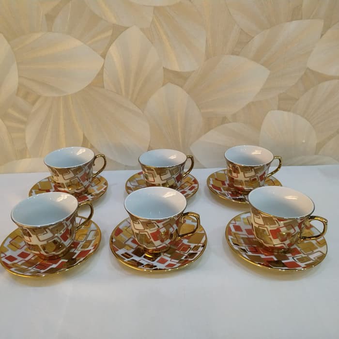 Cangkir & Tatakan Cangkir CAPODIMONTE (SL 2136-315)