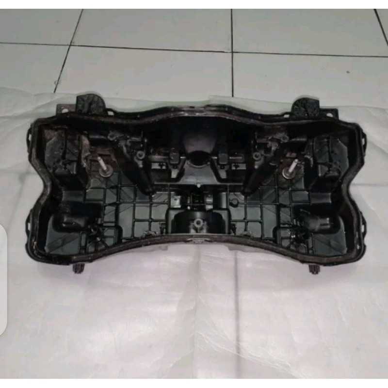 batok reflektor CBR250RR bagian belakang