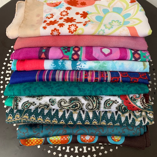 PRELOVED JILBAB HIJAB SEGI EMPAT SQUARE