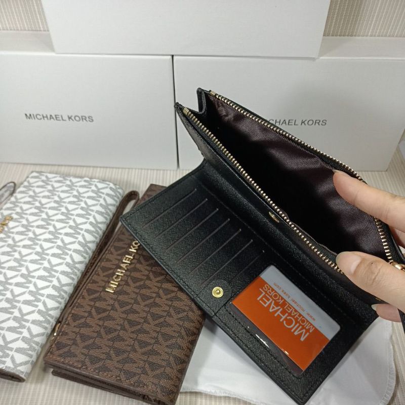 Dompet panjang wanita kancing signature