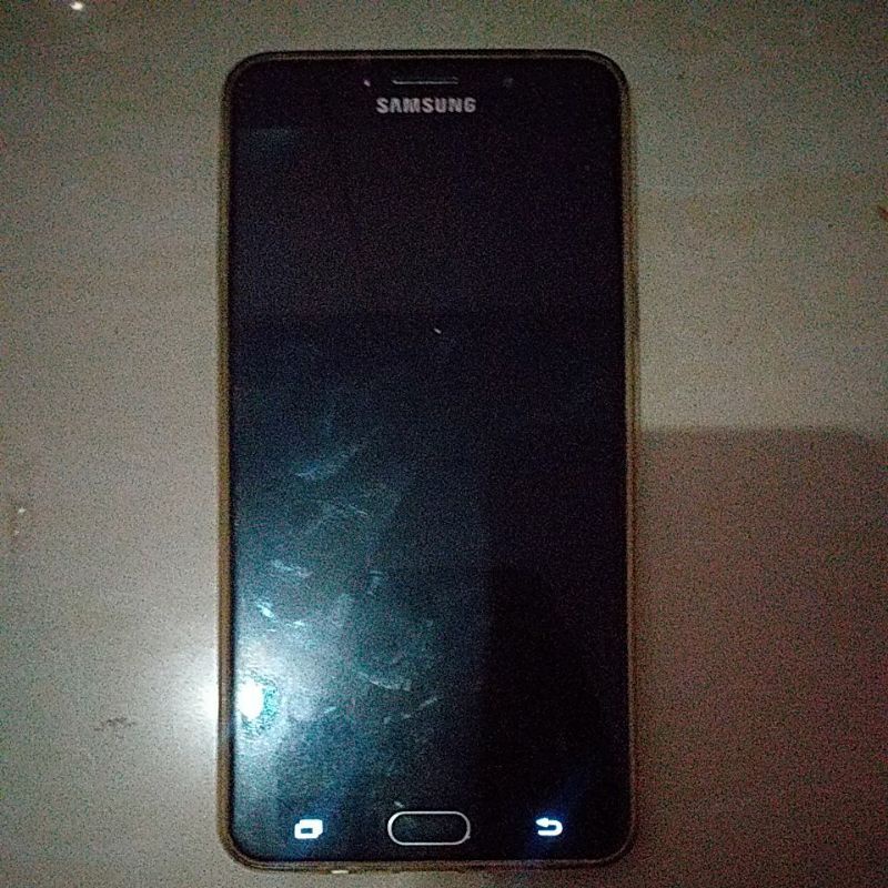 samsung a910f