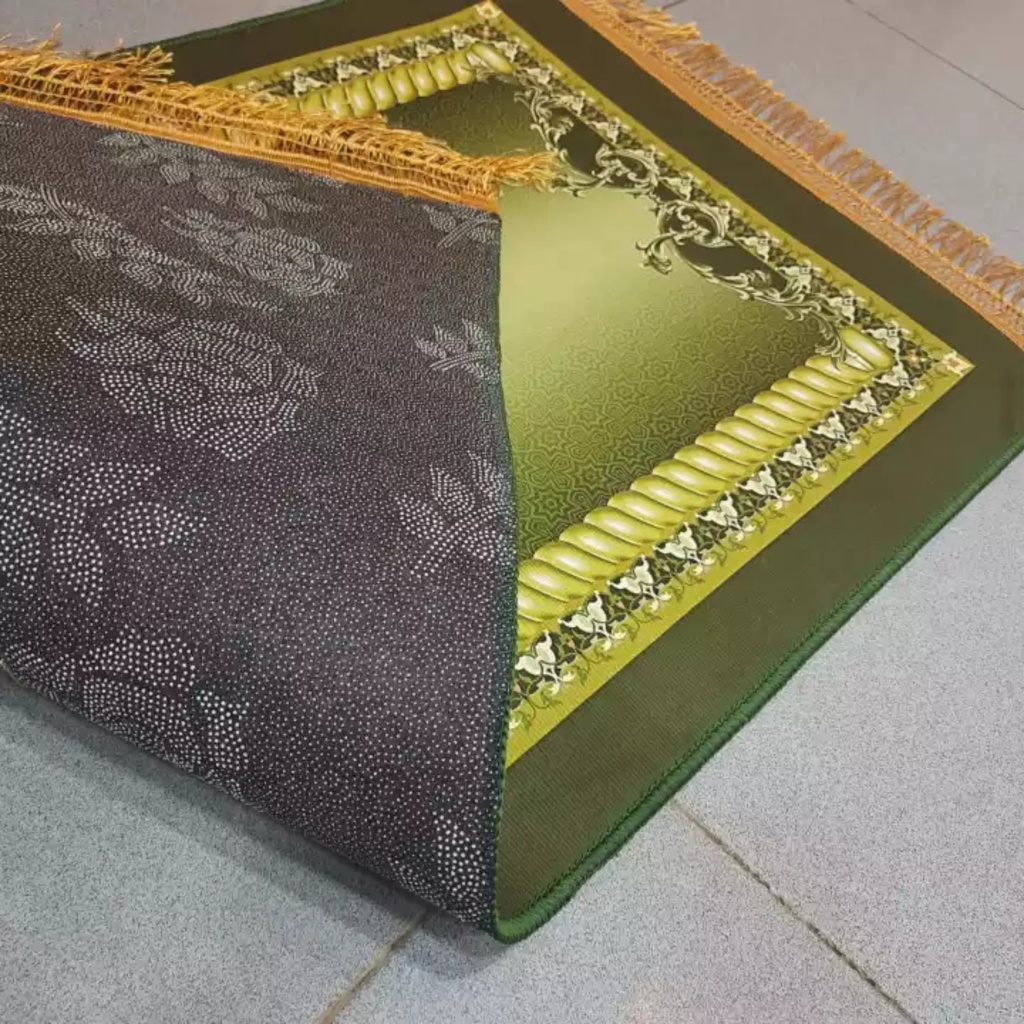 Sajadah Ukuran 60cm x 110cm Bahan Tebal Halus Sajadah Dewasa Sajadah Bahan Premium