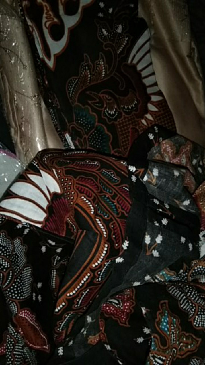 Maura Couple - Sania Ruffle Batik Couple Ori Ndoro Jowi Dnt Garansi Termurah Shopee - Couple Adara