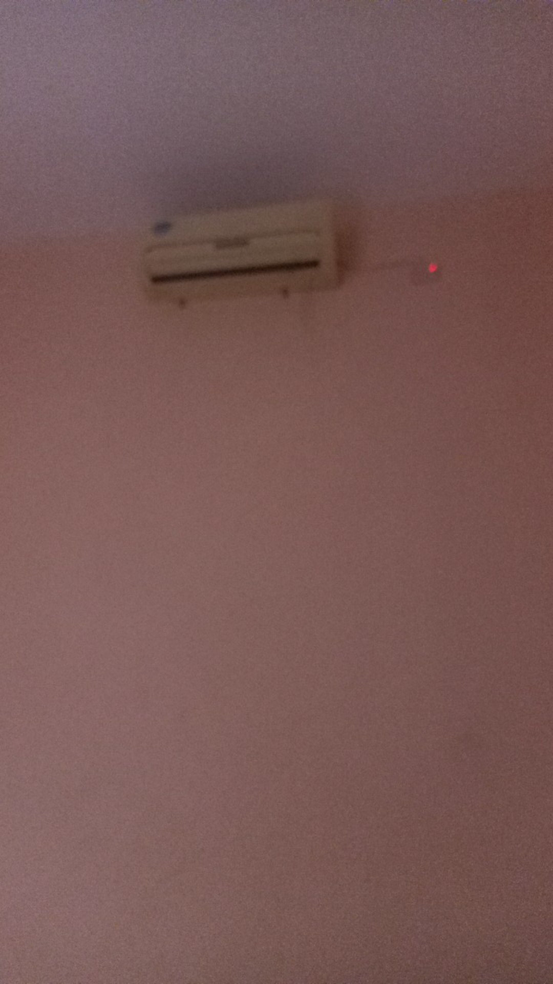 Gantungan Gagang Sapu Pel Pegangan Tempel Tembok Alat Pel Sapu Holder