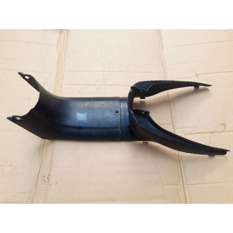 cover legsil lengsil tengah sigma bodi lengsil tutup tangki yamaha sigma original