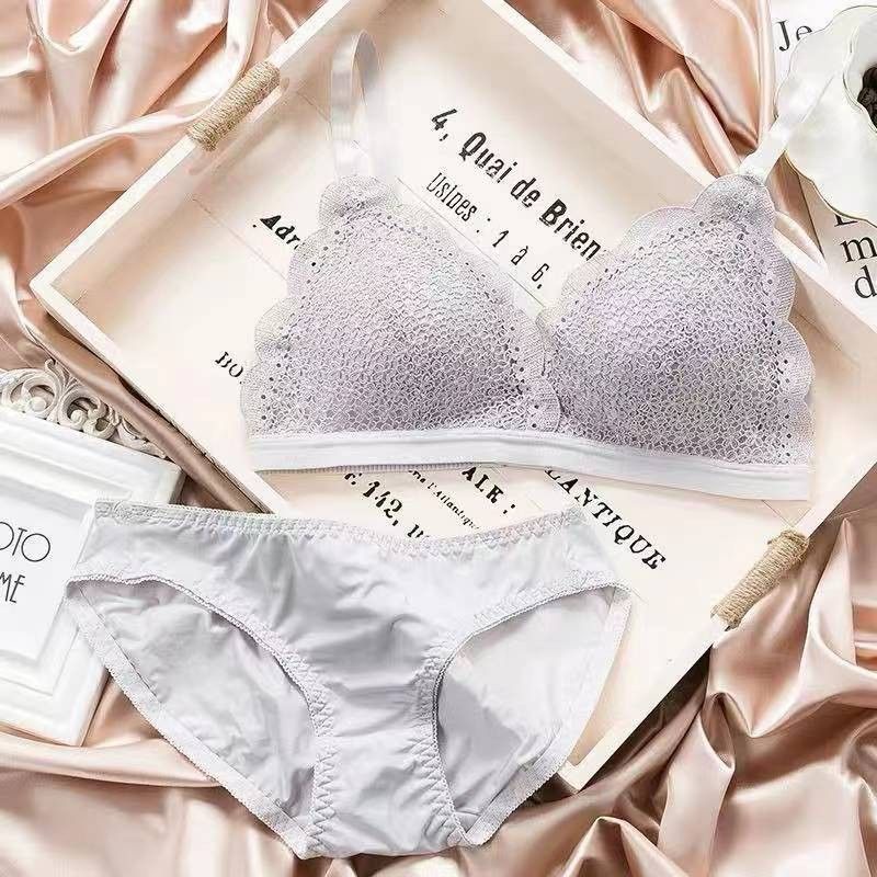 【 Bra Mall 】BM-183 Pakaian Dalam Wanita Bra Cup Segitiga Tanpa Kawat / BH Push Up Renda / Beha Wanita Sexy