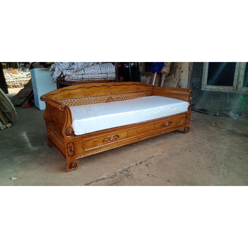 Bale bale kayu jati/kursi santai