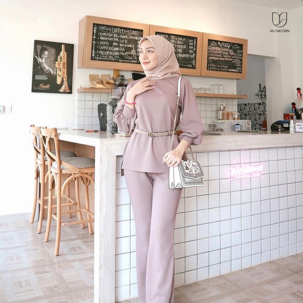 Alunicorn - Elle Knit - One set | One set wanita - Knit Uniqlo - knitting-Light Maverick