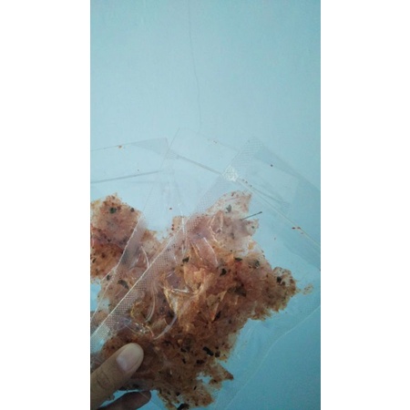 

KRIPIK KACA PEDAS