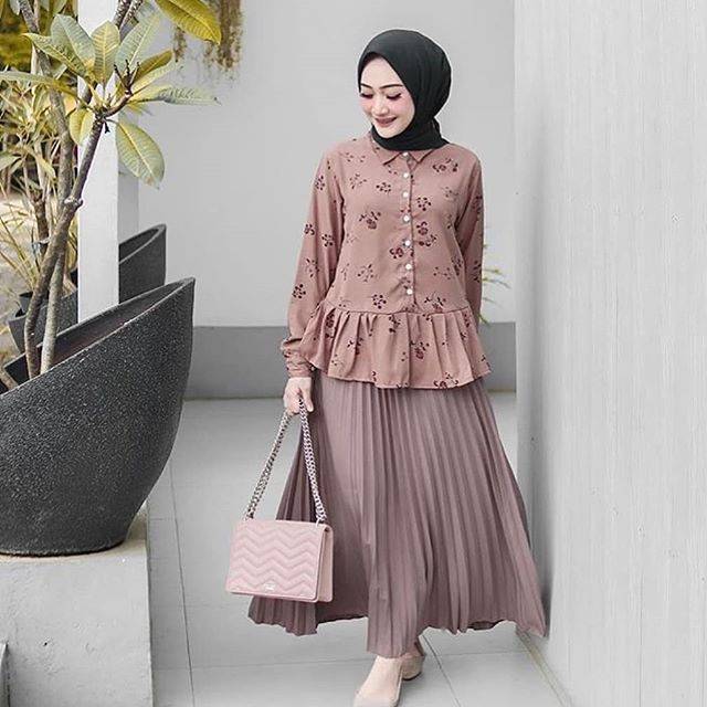WMS ROK PLISKET MAYUNG JUMBO FLARE SKIRT