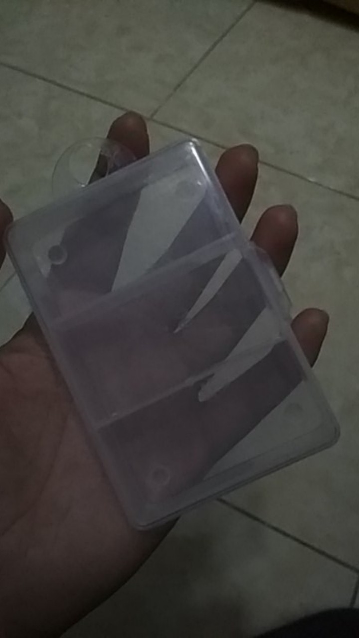 [ Cod ] Box Plastik (3 Sekat) Kotak Tempat Kancing / Jarum / Peniti / Obat / Kalung / Perkakas