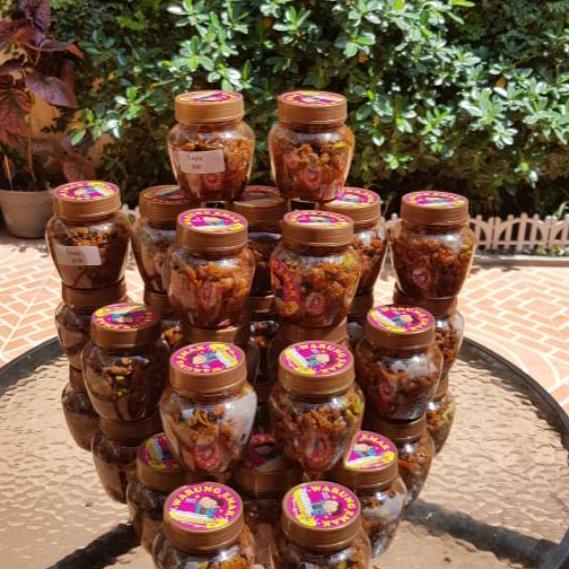 

<Cuci Gudang> Sambel baby cumi by warung emak jember !
