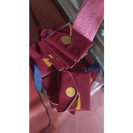 Dompet Yasin, Poch yasin