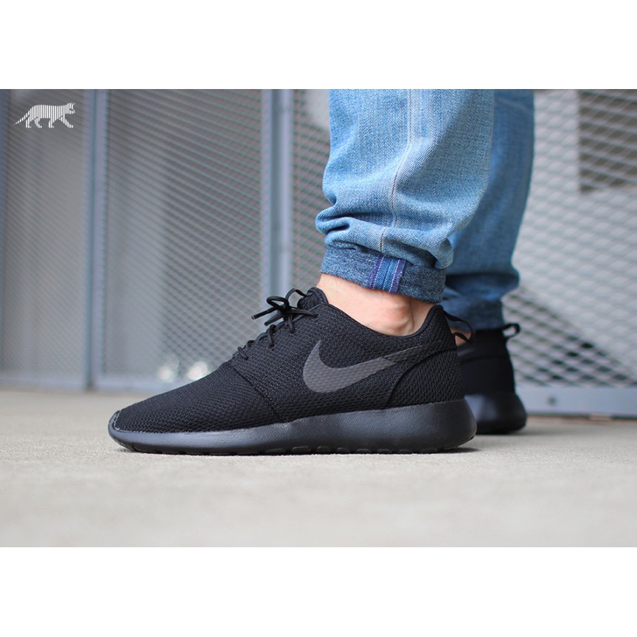 sepatu nike roshe run original