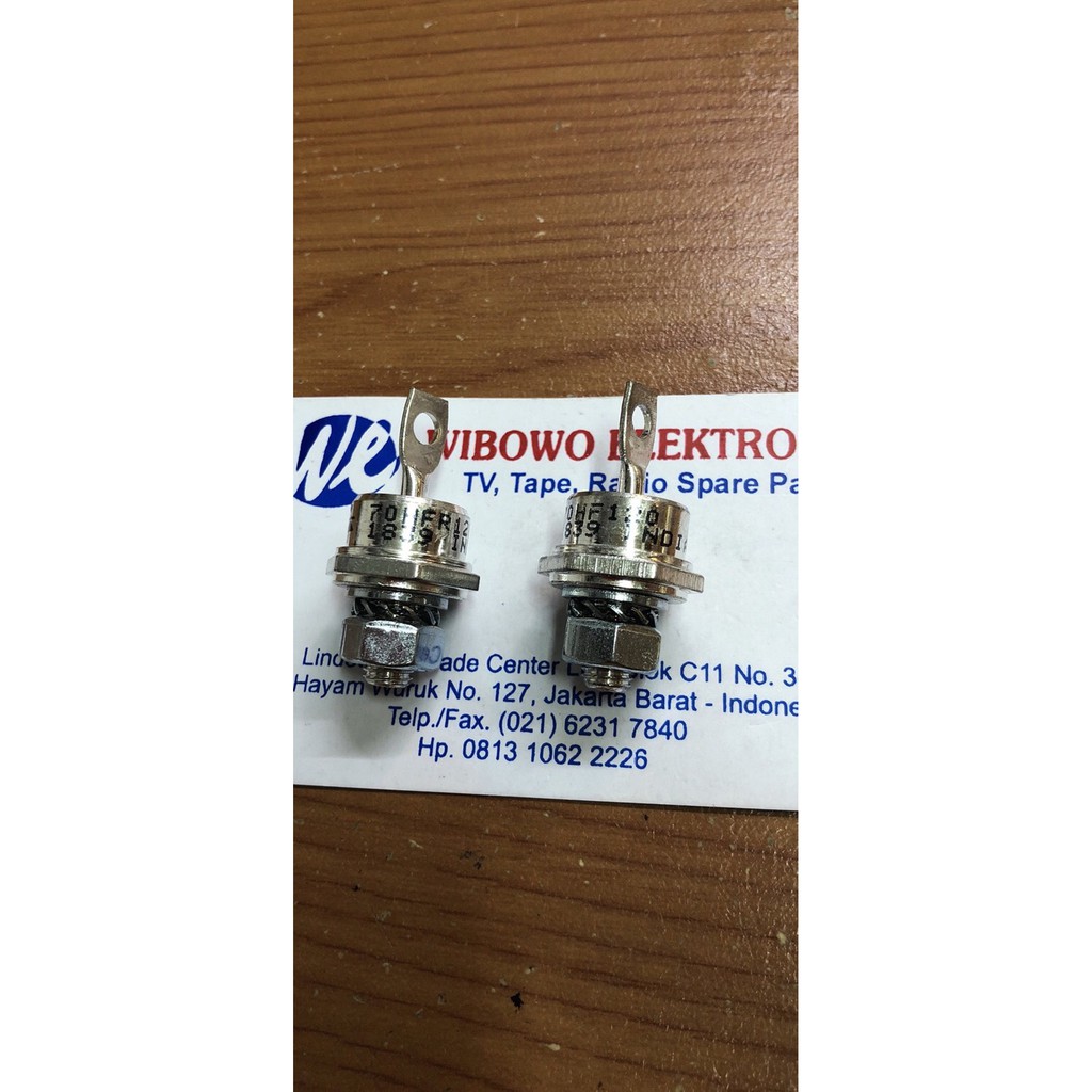 DIODA BAUT 70A 120 70HFR120
