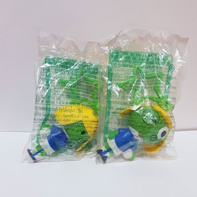 Happy meal Keroro with soccer