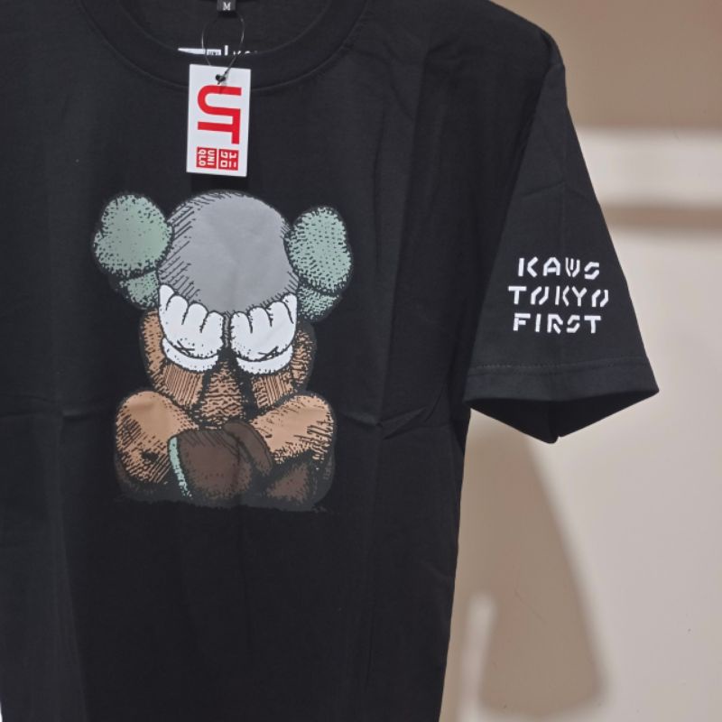 Kaos Uniqlo Pria T Shirt Baju Premium Logo Onepiace Print With Tag-8