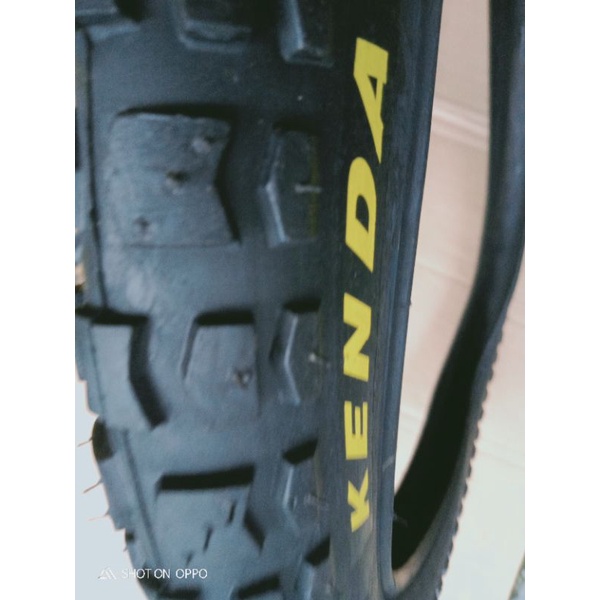 Ban luar sepeda ukuran 20 X 2. 125 Kenda merek kuning