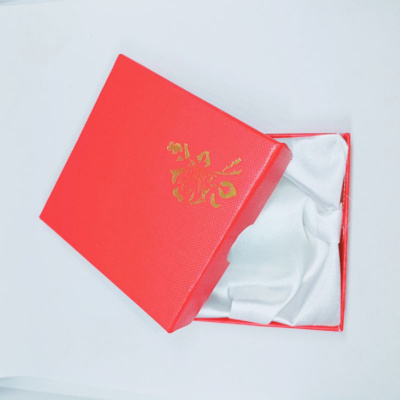 KOTAK / BOX JAM & GELANG TANGAN MIKA PLUS BANTAL