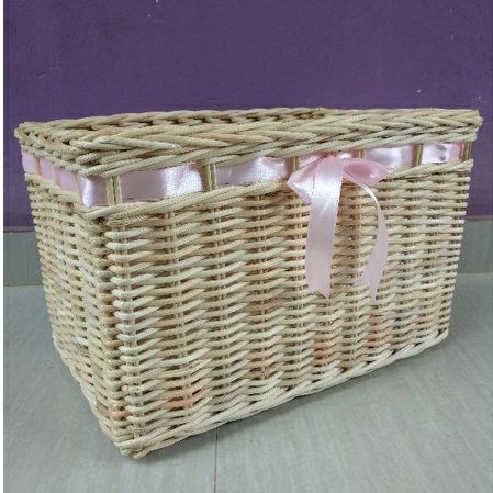 Keranjang rotan persegi panjang kotak laci pita penyimpanan parcel/seserahan 34x22x21 cm