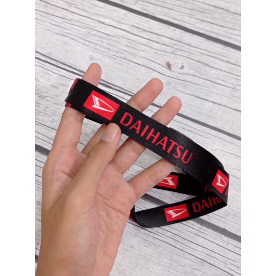 

Lanyard DAIHATSU / Lanyard DAIHATSU Desain Custom Full Printing / Lanyard Murah Custom Printing / Surabaya