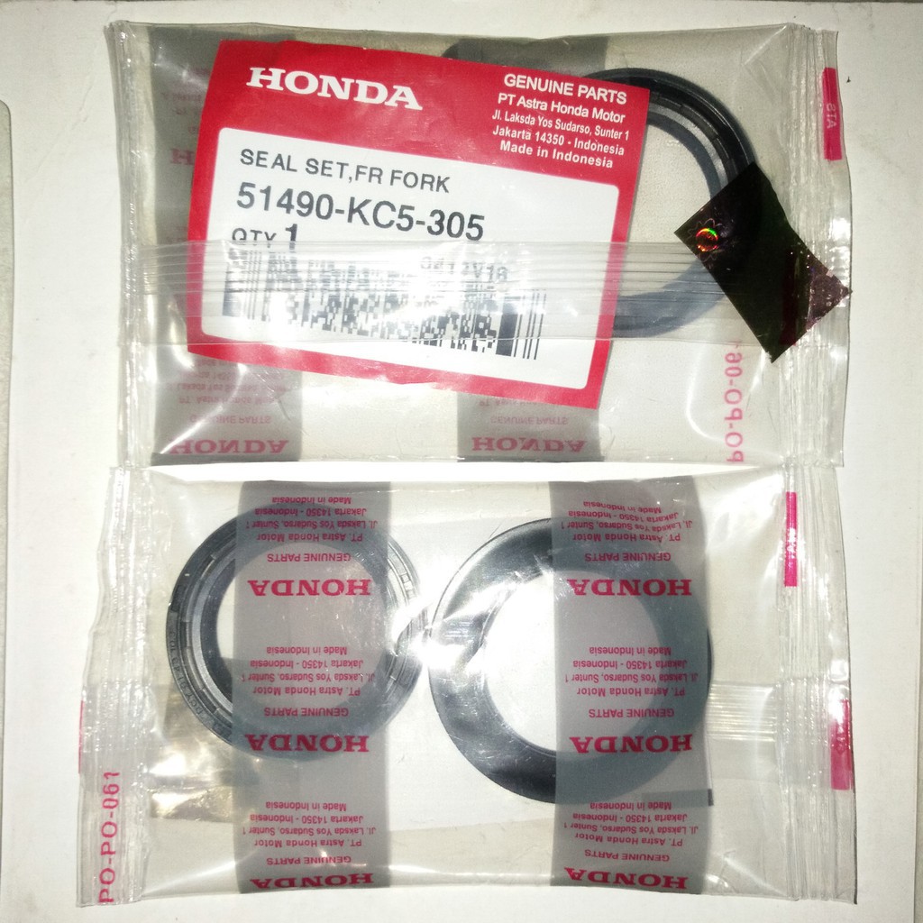 HONDA ORI AHM Seal Set Fr Fork 51490-KC5-305 (Seal Shock Depan) – GL MAX &amp; Tiger MEGAPRO ORI AHM