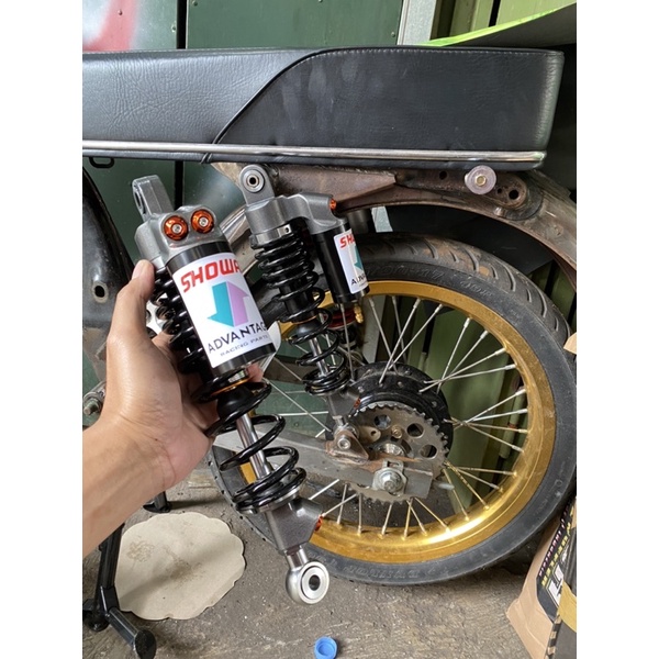 shok skok showa uk.320 shockbreaker showa pnp cb,gl,mp,tiger