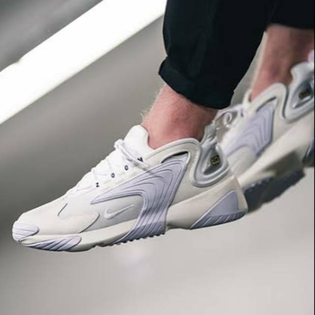 Sepatu premium Nike zoom 2k white