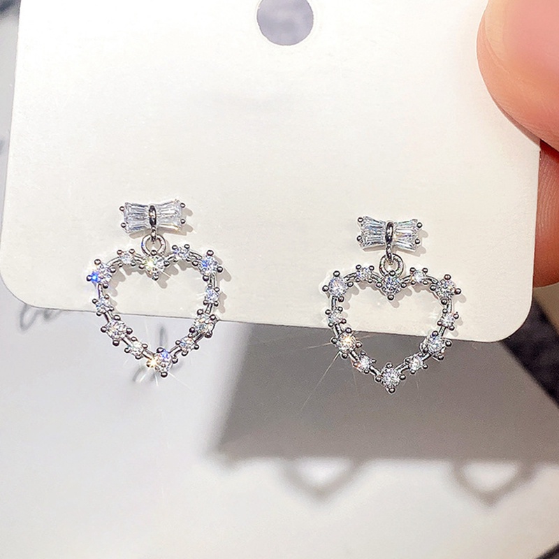 Anting Bentuk Hati Bahan Cubic Zirconia Untuk Wanita