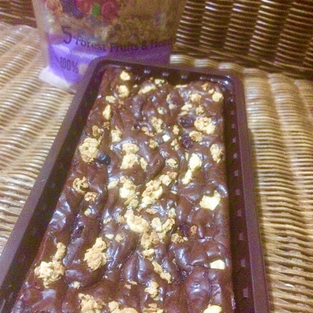 

GRANOLA FUDGY BROWNIES / #BROWNIES #FUDGYBROWNIES #BROWNIESBANDUNG