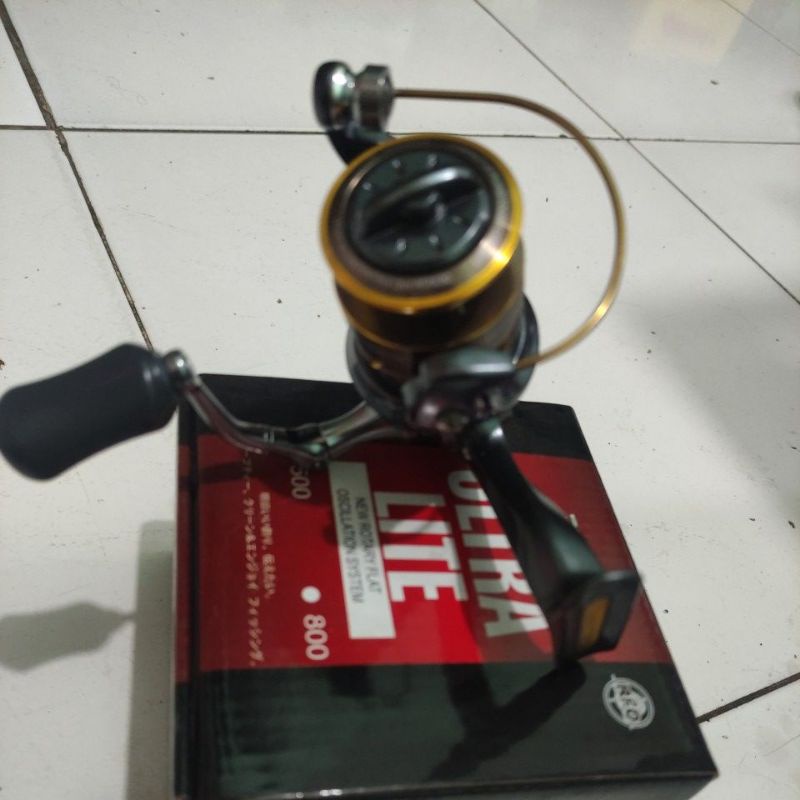 REEL RYOBI ULTRA LITE 800