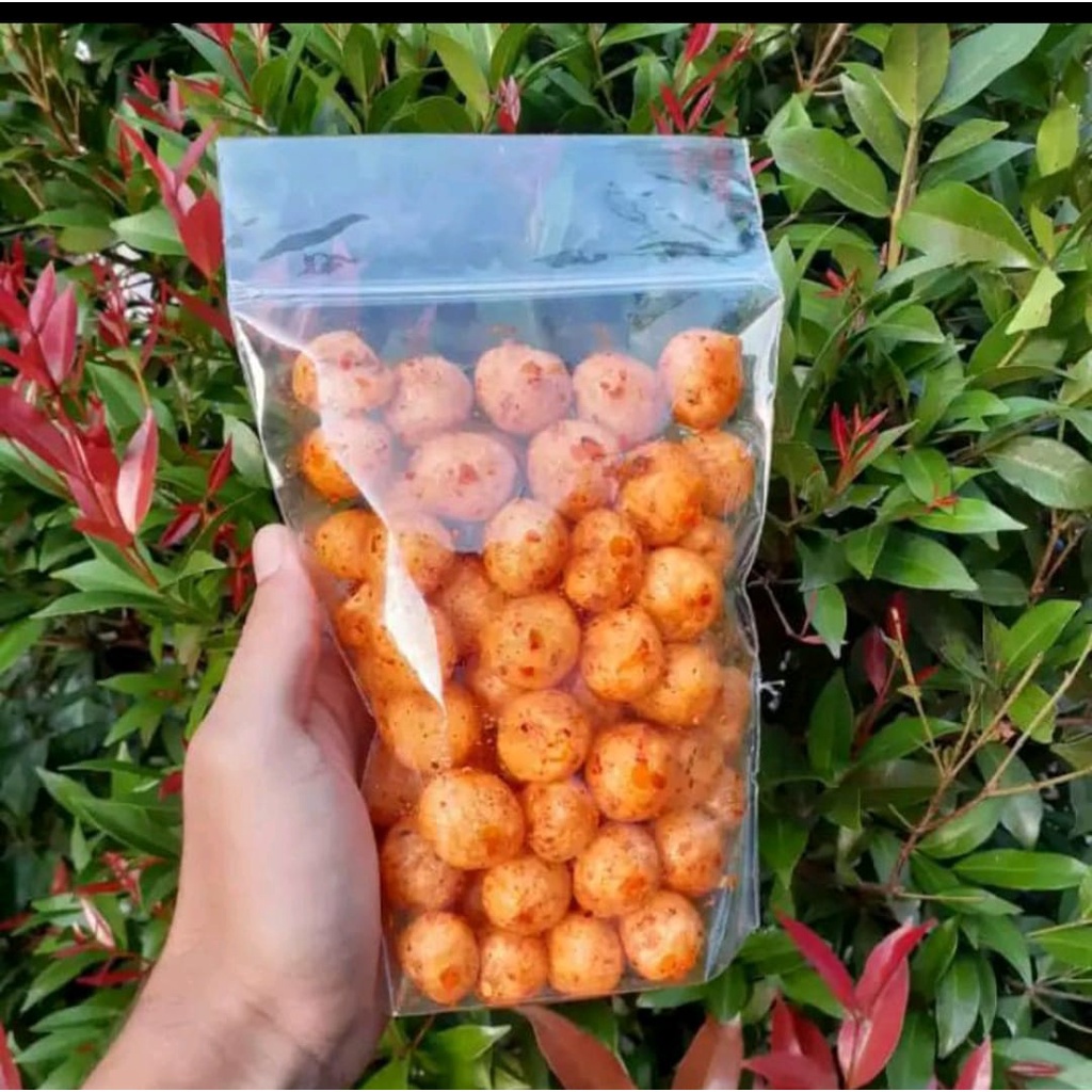 Emplod endog lewo / Bola singkong  50 gr Endog Lewo Pedas 100gr Cimol Kering Pedas Cemilan Pedas Khas Garut