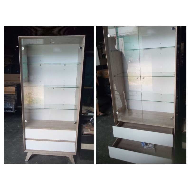 Lemari Hias /Lemari Kaca/Lemari kristal/Lemari etalae Graver