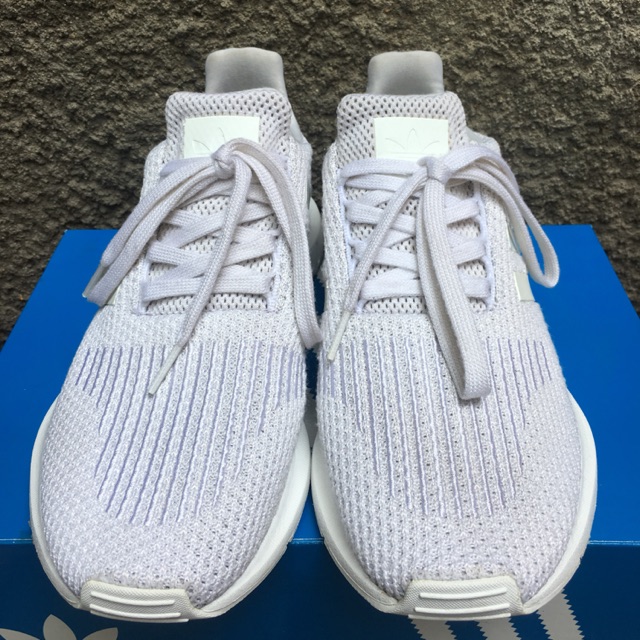 Adidas Swift Run White