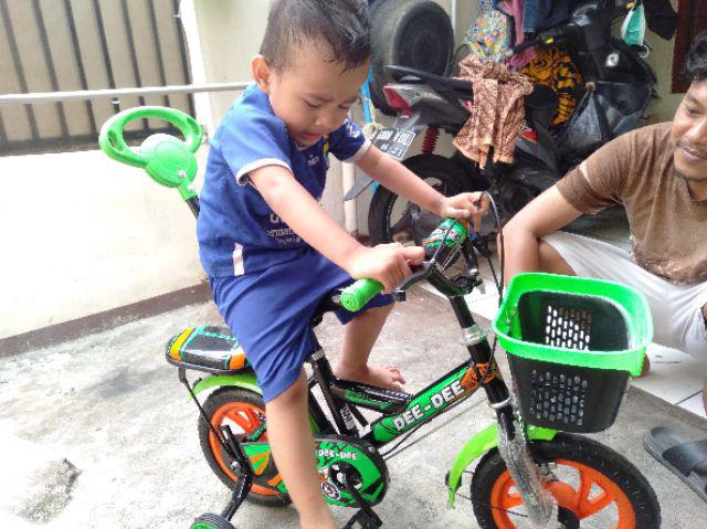 Sepeda Anak Dee Dee 12 Dorongan Sepeda Anak Cowok Roda Sepeda Anak Dee Dee 12 Dorongan Sepeda Anak Cowok Roda
