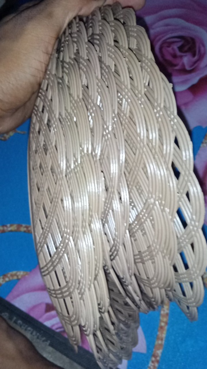 B-123 Piring Rotan Plastik Lusinan Isi 12 Pcs Per Lusin Bq