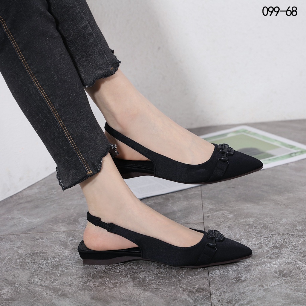 Satin B-Logo Flat Shoes 099-68