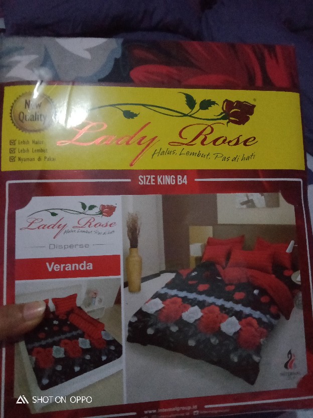 Sprei Lady Rose Bantal 4 (b4) Uk. King (180x200)cm Motif Gabungan