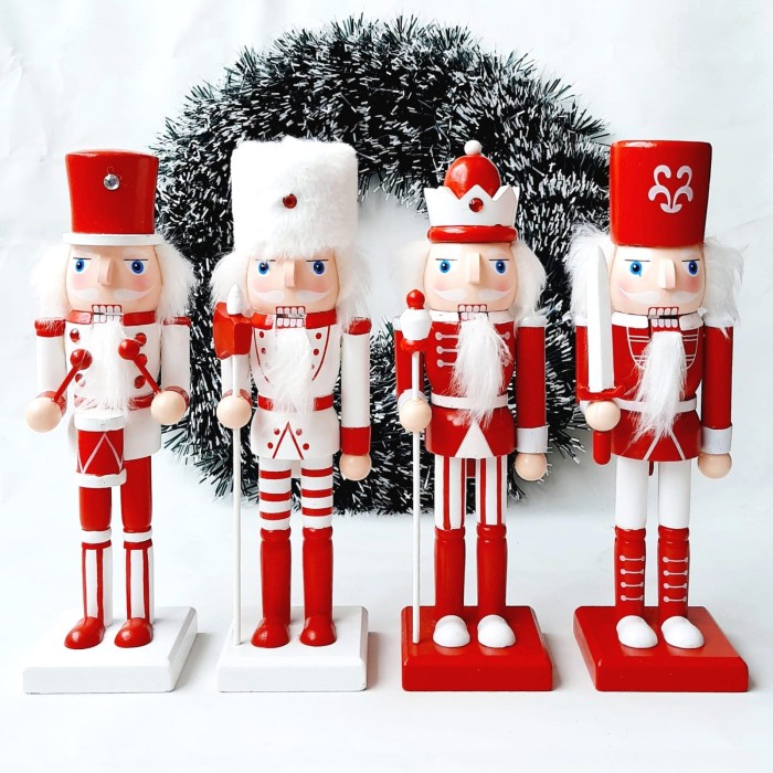 Hiasan Natal Nutcracker Santa Pajangan Kayu Prajurit Natal Nutcraker Kado Natal Harga Grosir Termurah