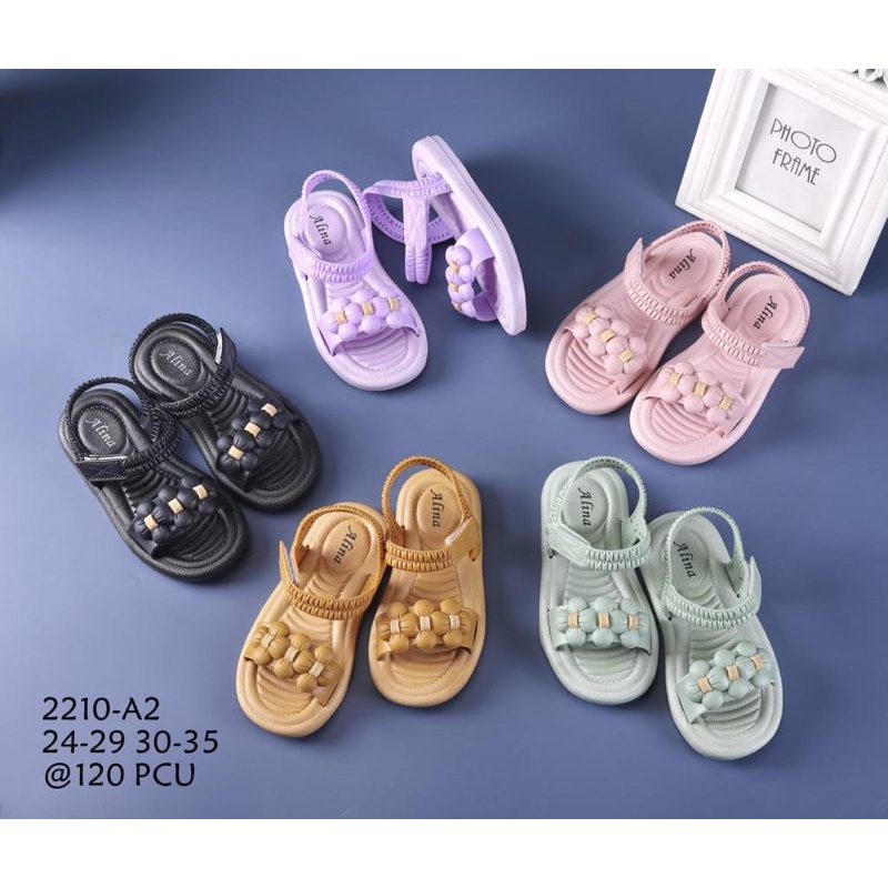 sendal tali sepatu anak permpuan jewek jelly H.Y.S new