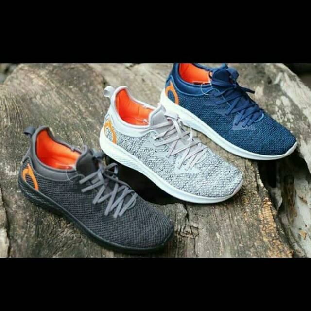 Sepatu Running Ortuseight Phyton